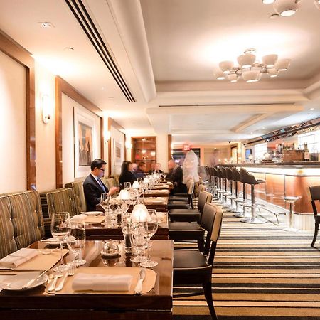더 피어, A 타지 호텔 뉴욕 외부 사진 The interior of the restaurant