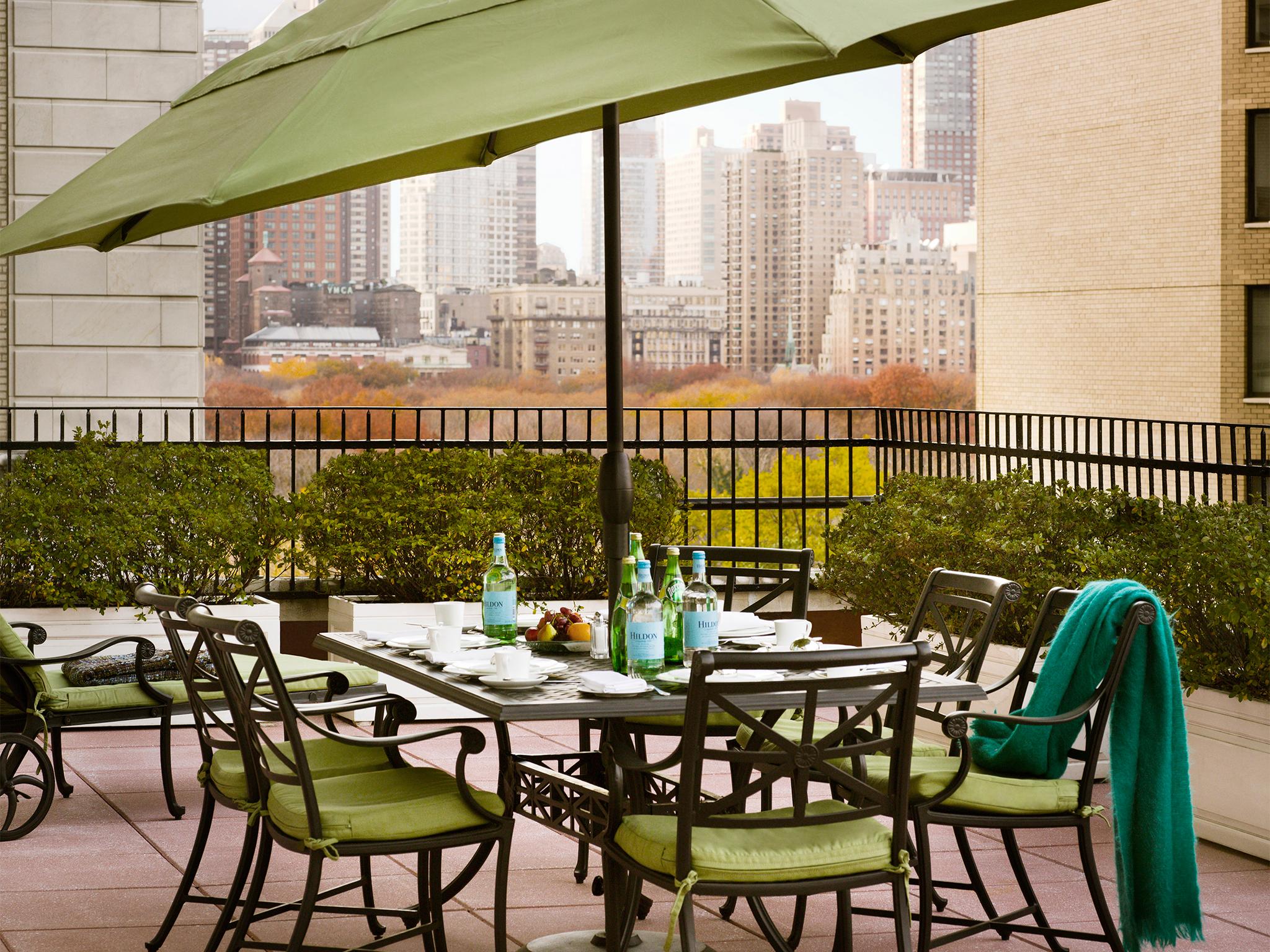 더 피어, A 타지 호텔 뉴욕 외부 사진 The Terrace at the Mandarin Oriental